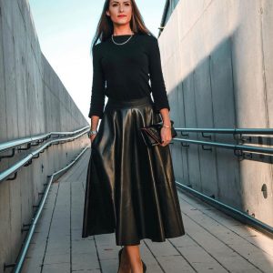 Sportive de Castelnaudary veut te montrer ses pieds pour un plan hot inédit au téléphone profil--2249