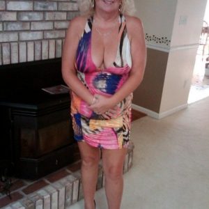 Ce week-end m’a rappelé que certains aiment qu’on leur dise quoi faire Roxanne - rencontre-Cougar-Dijon