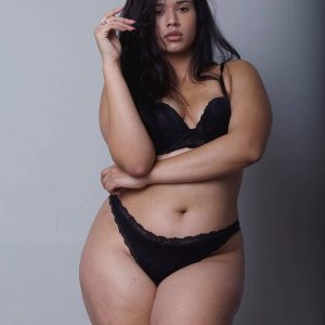 Femme autoritaire recherche soumis Ingrid - rencontre-Dominatrice-Toulouse