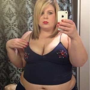 Femme imposante cherche soumis Célia - rencontre-Dominatrice-Dijon