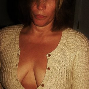 Lila - rencontre-Milf-Vénissieux